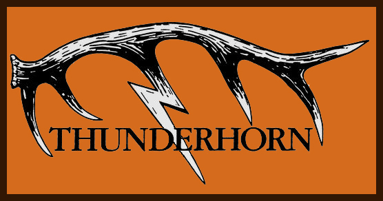 Les carquois THUNDERHORN pour arcs traditionnels sont en vente chez THS